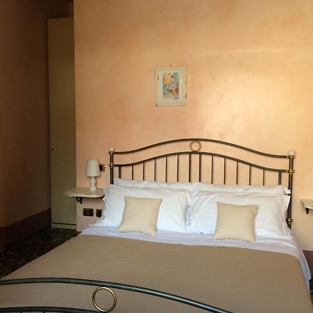 Relais Borgo sul Mare Hotel Silvi Paese Cameră foto