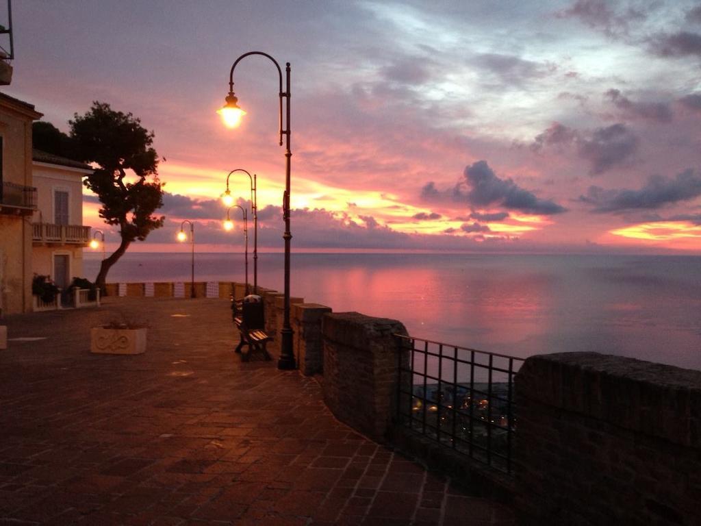 Relais Borgo sul Mare Hotel Silvi Paese Exterior foto