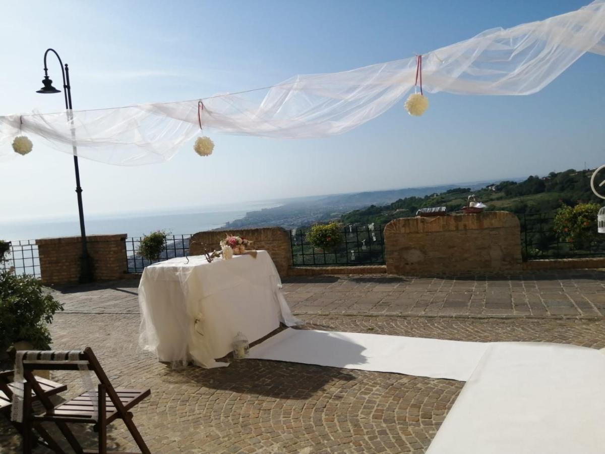 Relais Borgo sul Mare Hotel Silvi Paese Exterior foto
